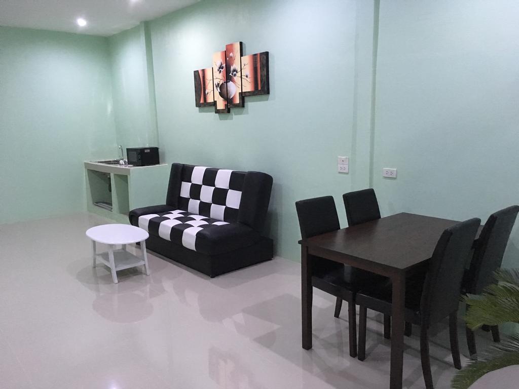Appartement Breezy House à Jomtien Beach Extérieur photo