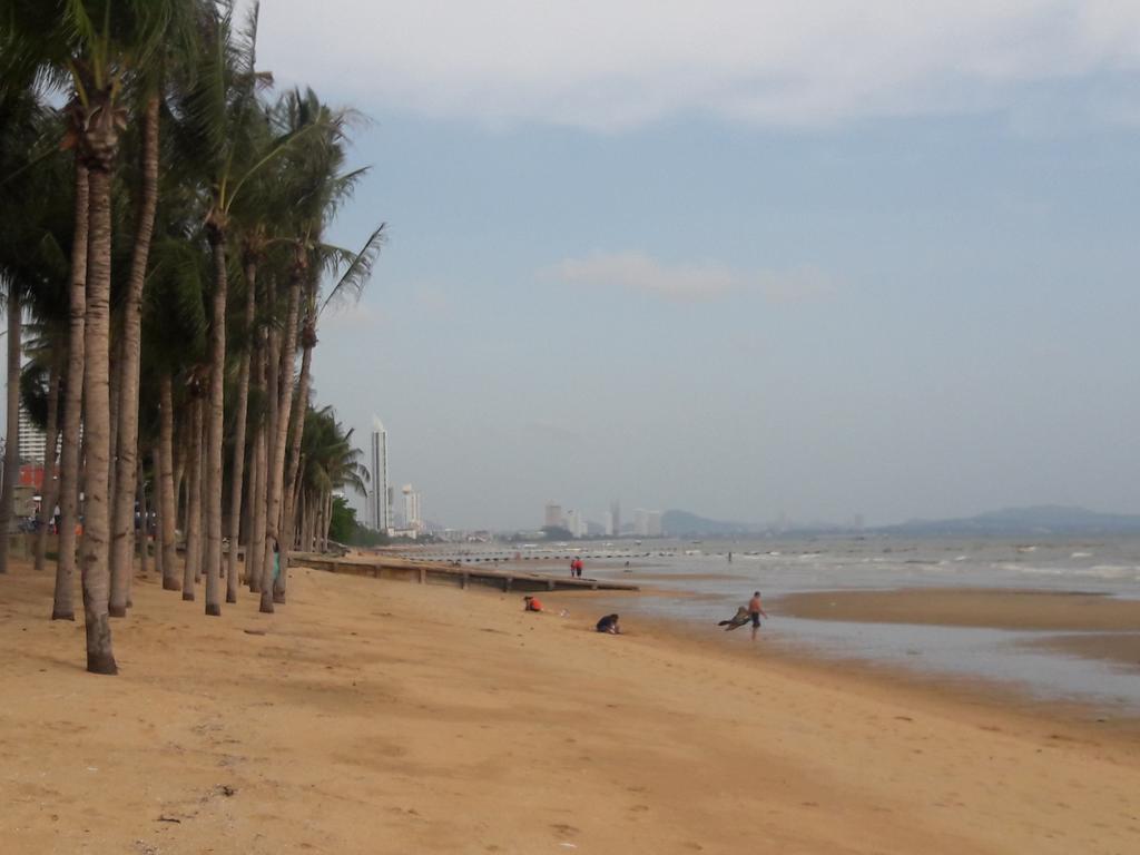Appartement Breezy House à Jomtien Beach Extérieur photo