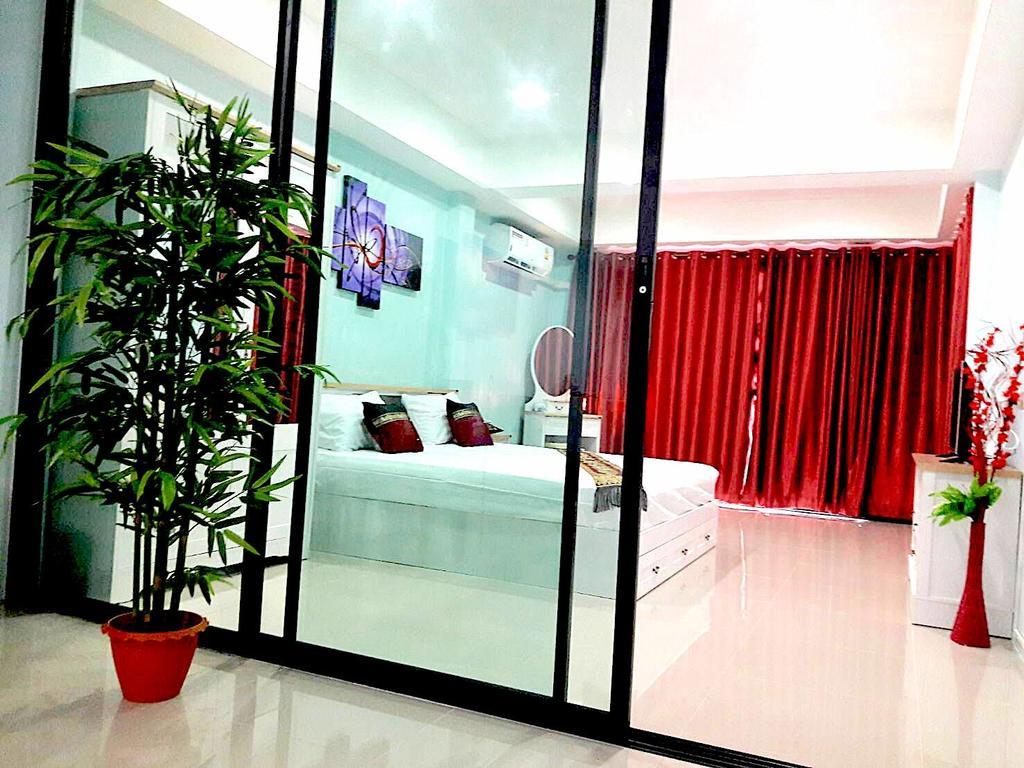 Appartement Breezy House à Jomtien Beach Extérieur photo