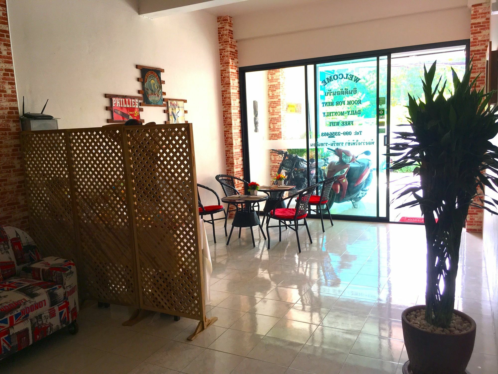 Appartement Breezy House à Jomtien Beach Extérieur photo