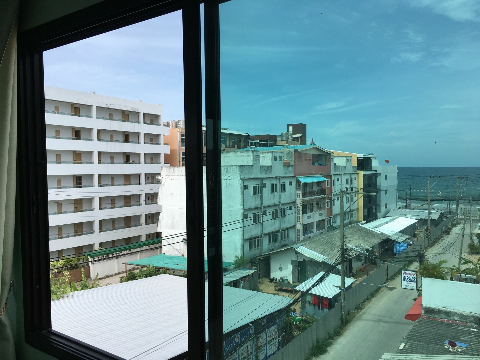 Appartement Breezy House à Jomtien Beach Extérieur photo