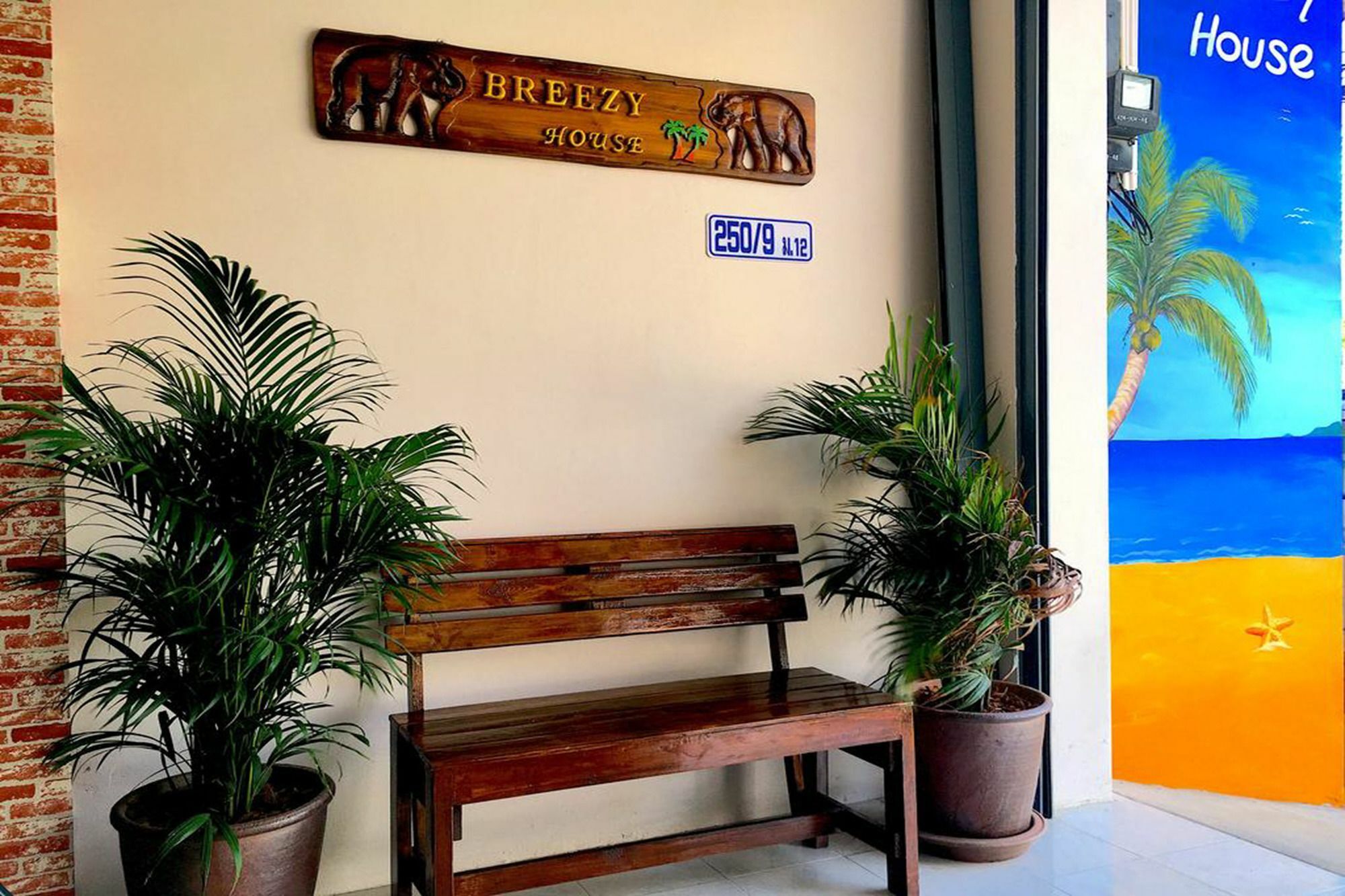 Appartement Breezy House à Jomtien Beach Extérieur photo