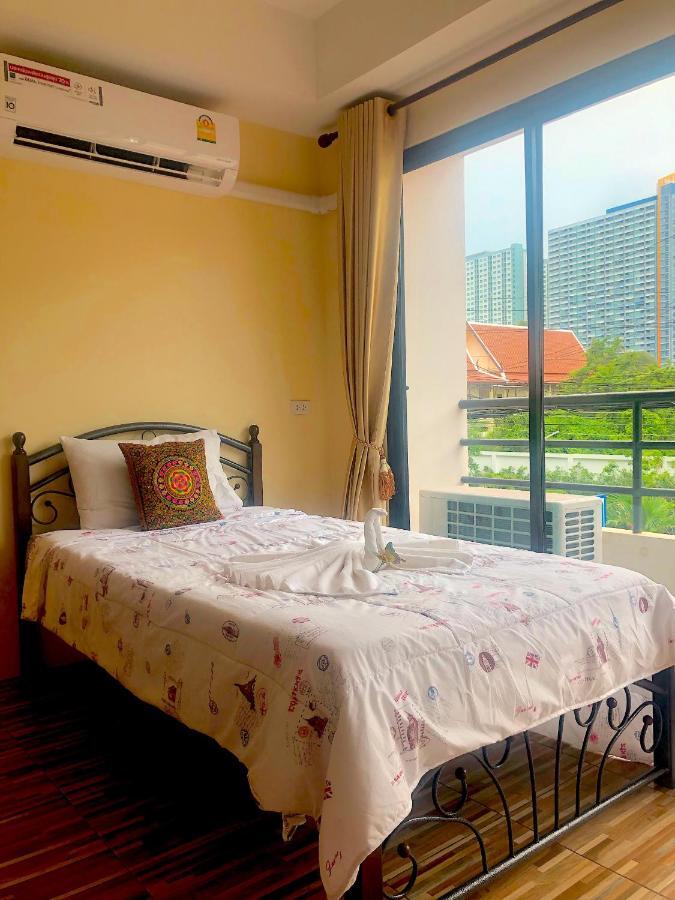 Appartement Breezy House à Jomtien Beach Extérieur photo